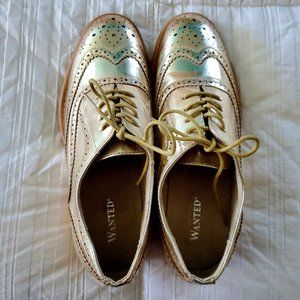 Wanted Babe Lace Up Oxford Shoes - color Gold